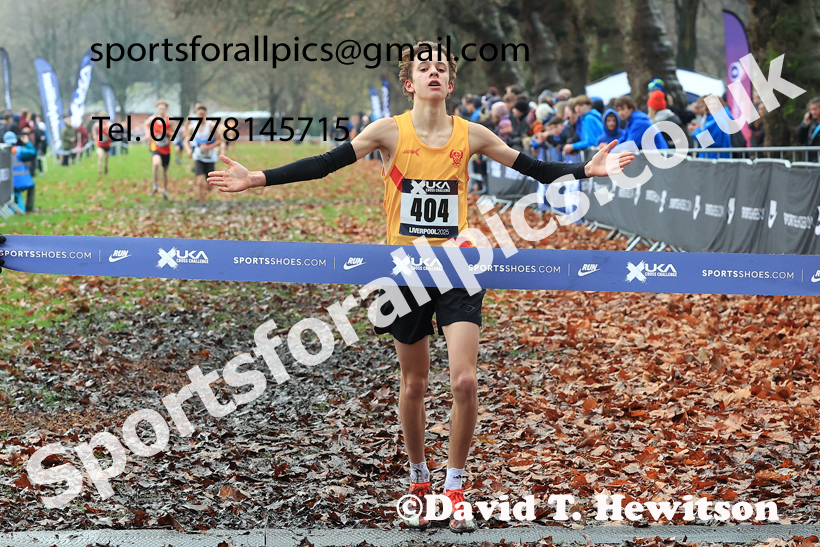 BBoys Under-15s 2025 Liverpool Cross Challenge, Sefton Park, Saturday, November 22th. Photo: David T. Hewitson/Sports for All Pics